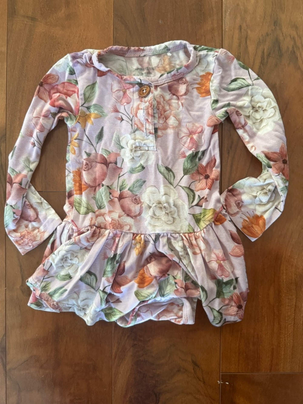 Posh Peanut twirl bodysuit, infant size 6-12 months